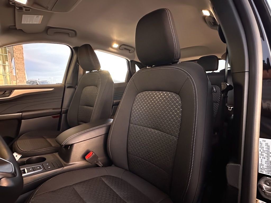 New 2026 Ford Escape Active FWD image 62