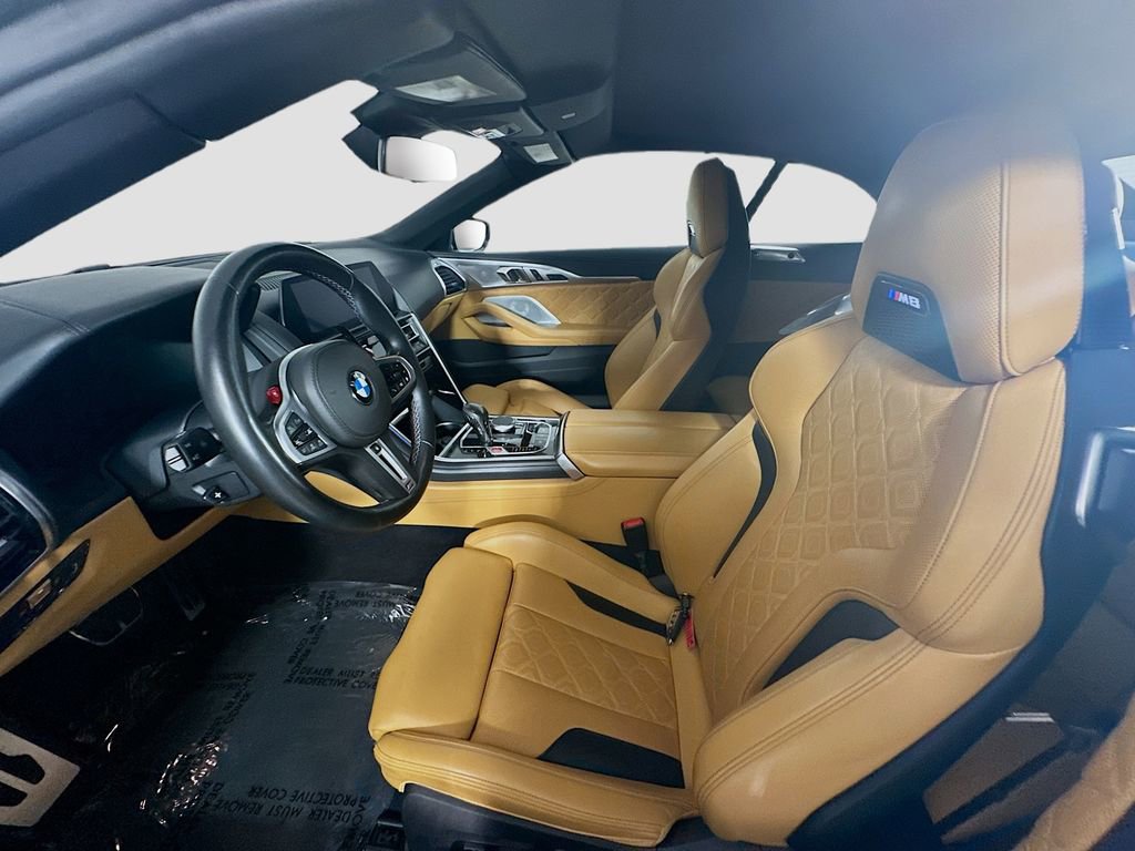 Used 2020 BMW M8 Convertible image 5