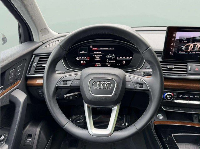 Certified 2023 Audi Q5 2.0T Premium Plus w/ Premium Plus Package AWD/4WD image 11