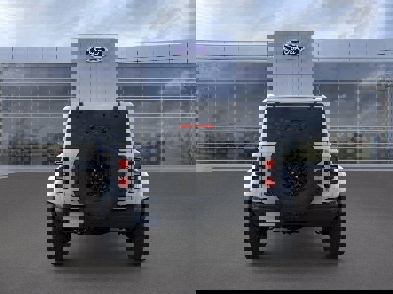 New 2025 Ford Bronco Raptor image 5