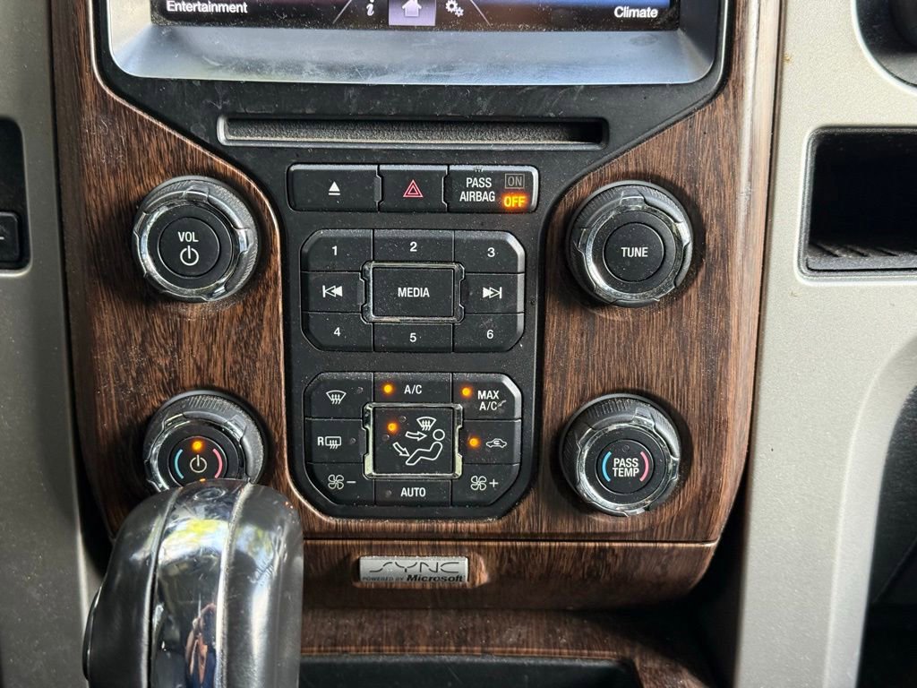 Used 2013 Ford F150 Lariat w/ Luxury Equipment Group AWD/4WD image 15