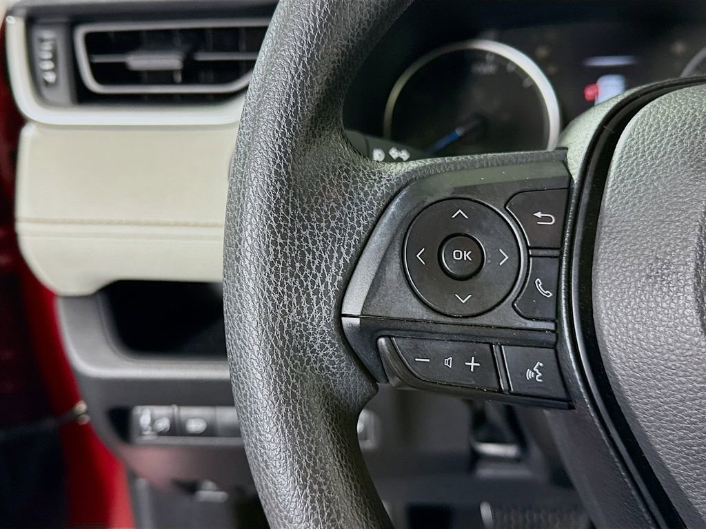 Certified 2021 Toyota RAV4 XLE w/ Convenience Package image 22