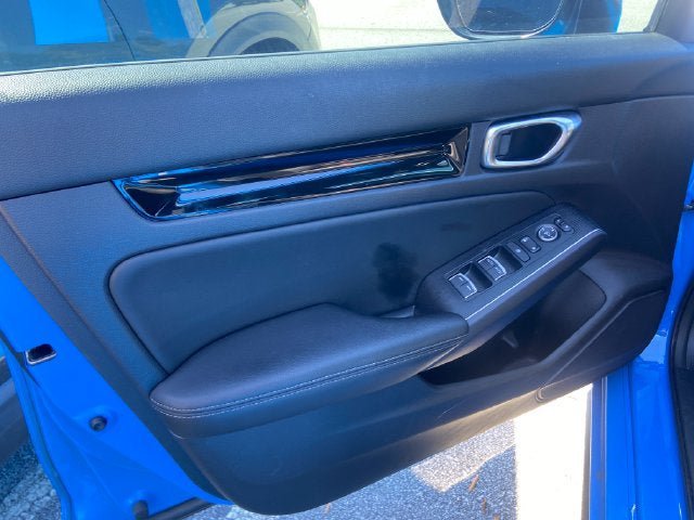 Used 2022 Honda Civic Sport Touring image 6