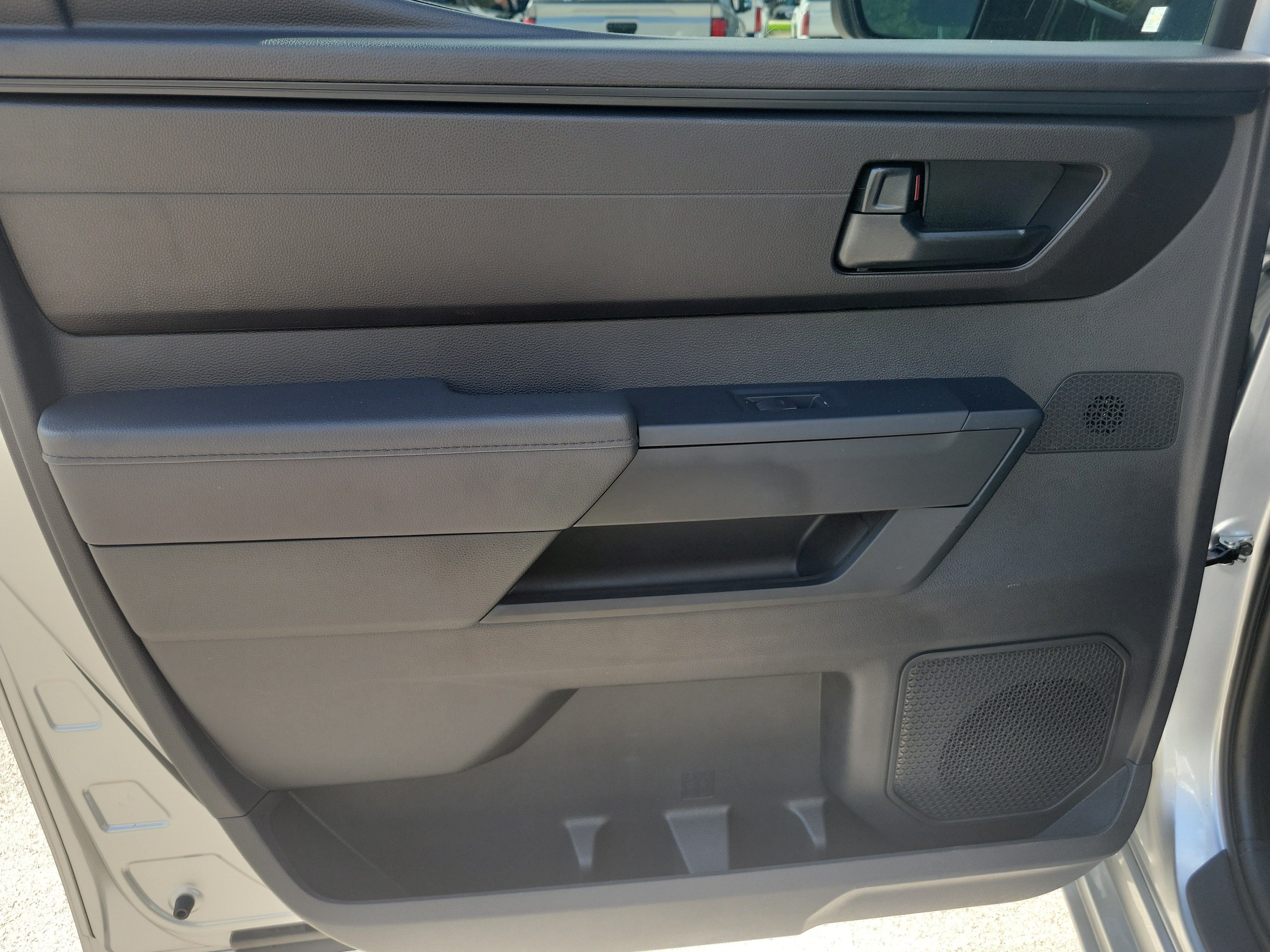 Used 2026 Toyota Tundra SR AWD/4WD image 10