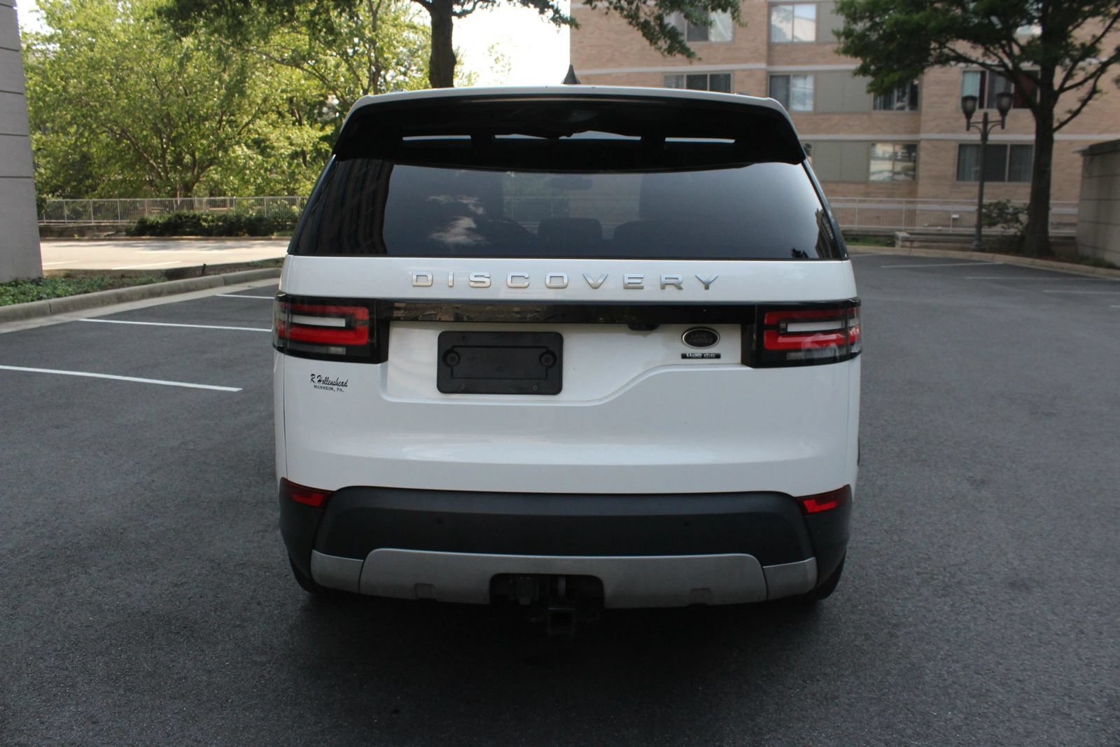 Used 2017 Land Rover Discovery HSE Luxury AWD/4WD image 8