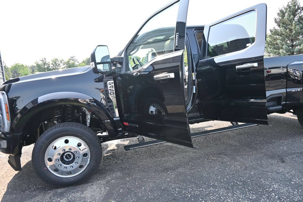 New 2026 Ford F450 Platinum w/ Platinum Plus Package AWD/4WD image 92