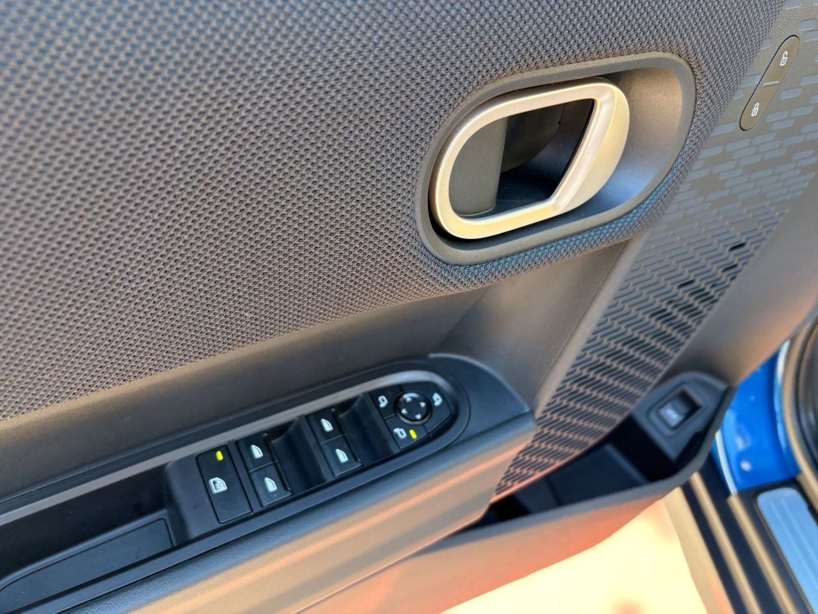 New 2026 MINI Cooper 4-Door Hardtop image 13