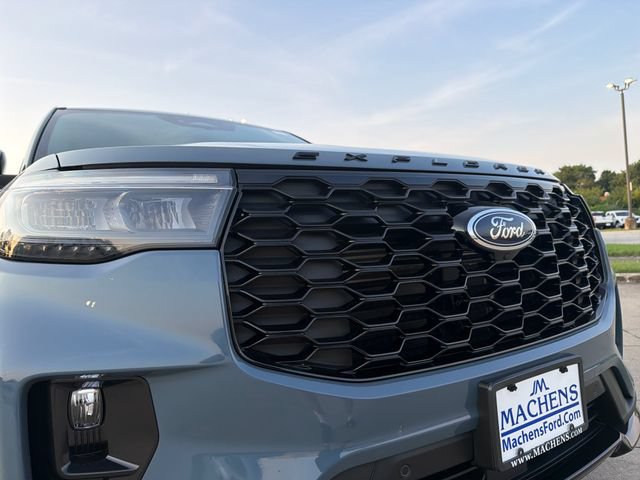 New 2026 Ford Explorer ST-Line AWD/4WD image 14
