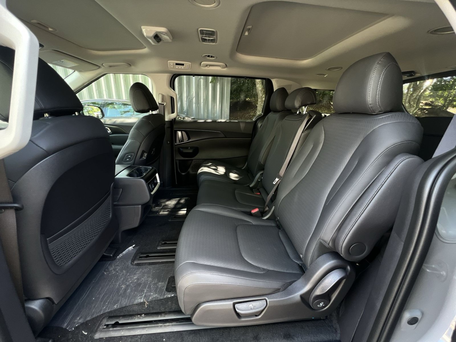 New 2026 Kia Carnival SX Prestige FWD image 32