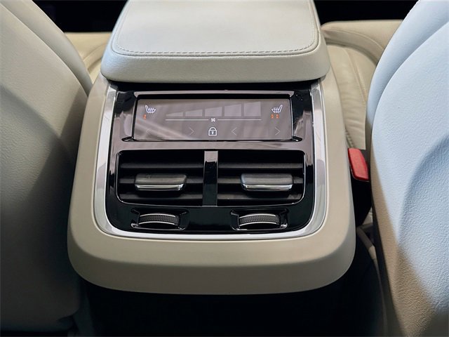 Used 2021 Volvo XC90 T6 Inscription image 27