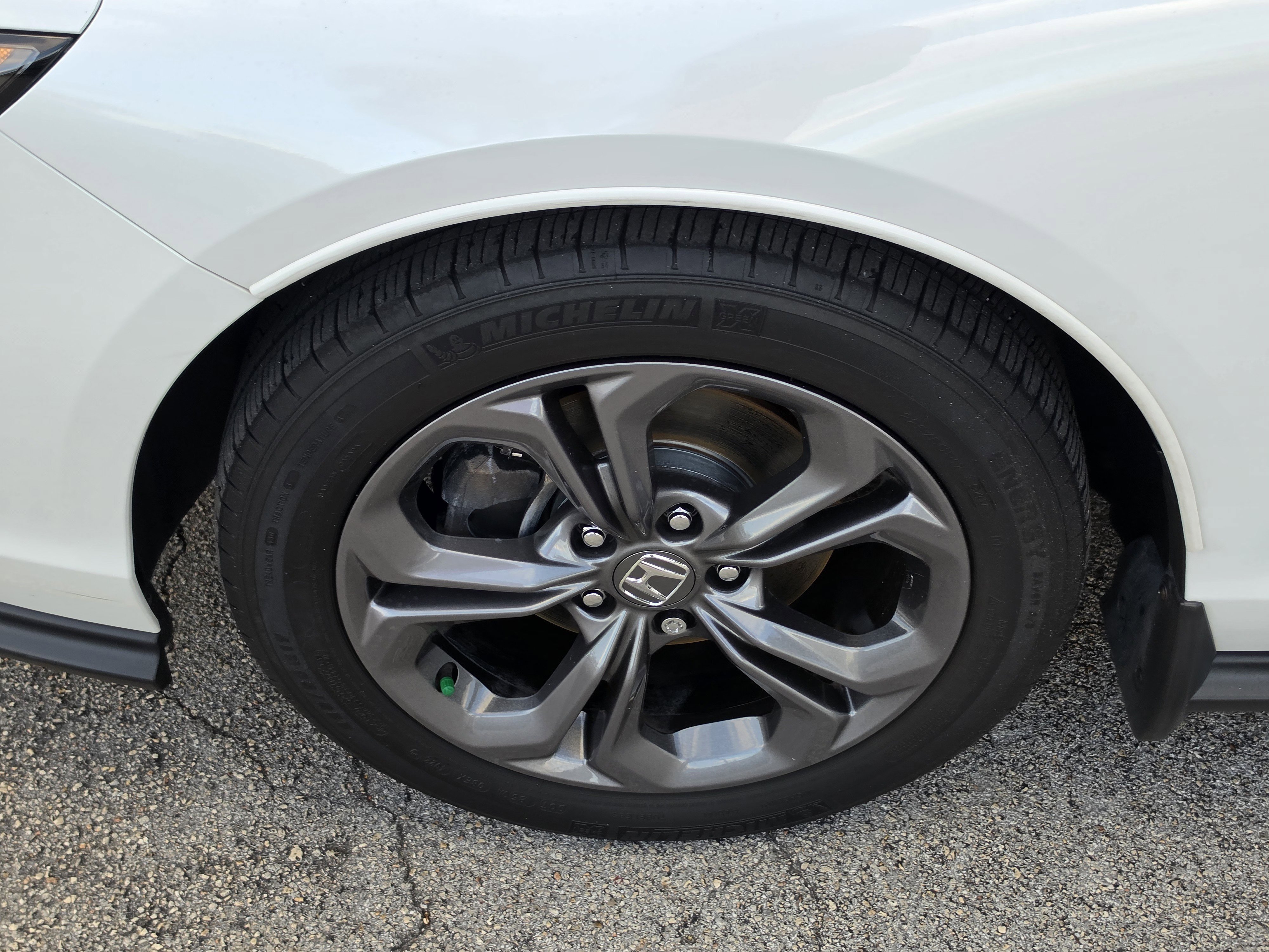 Certified 2023 Honda Accord EX image 22