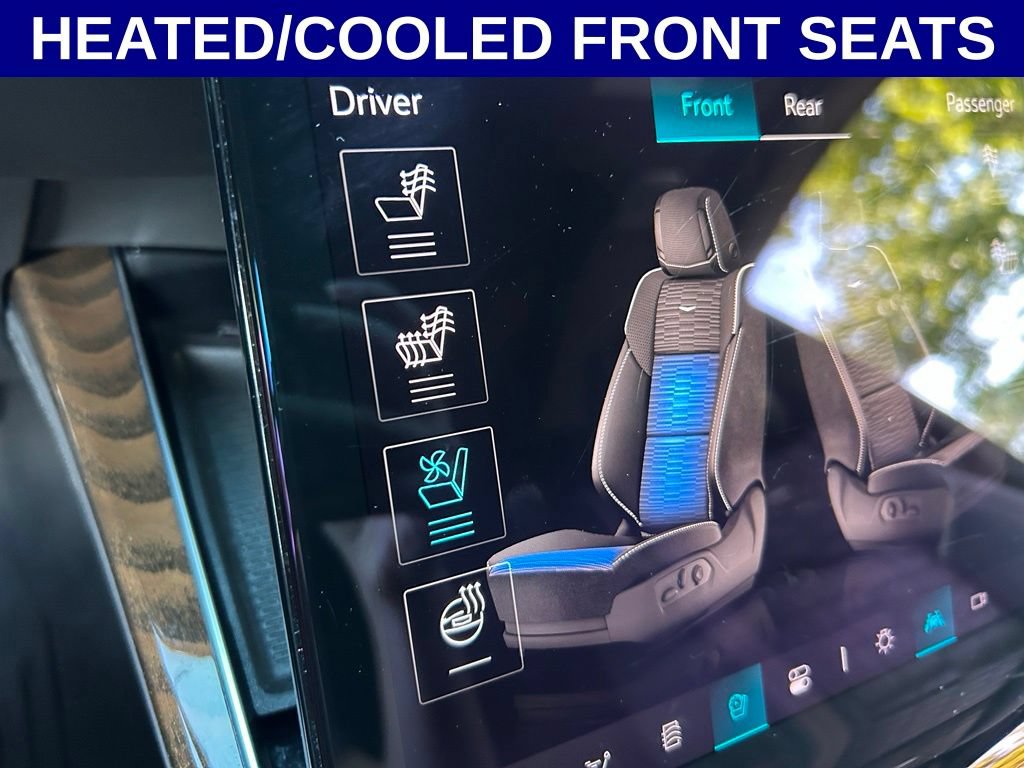 Used 2025 Cadillac Escalade Sport Platinum w/ LPO, ONYX Package RWD image 8
