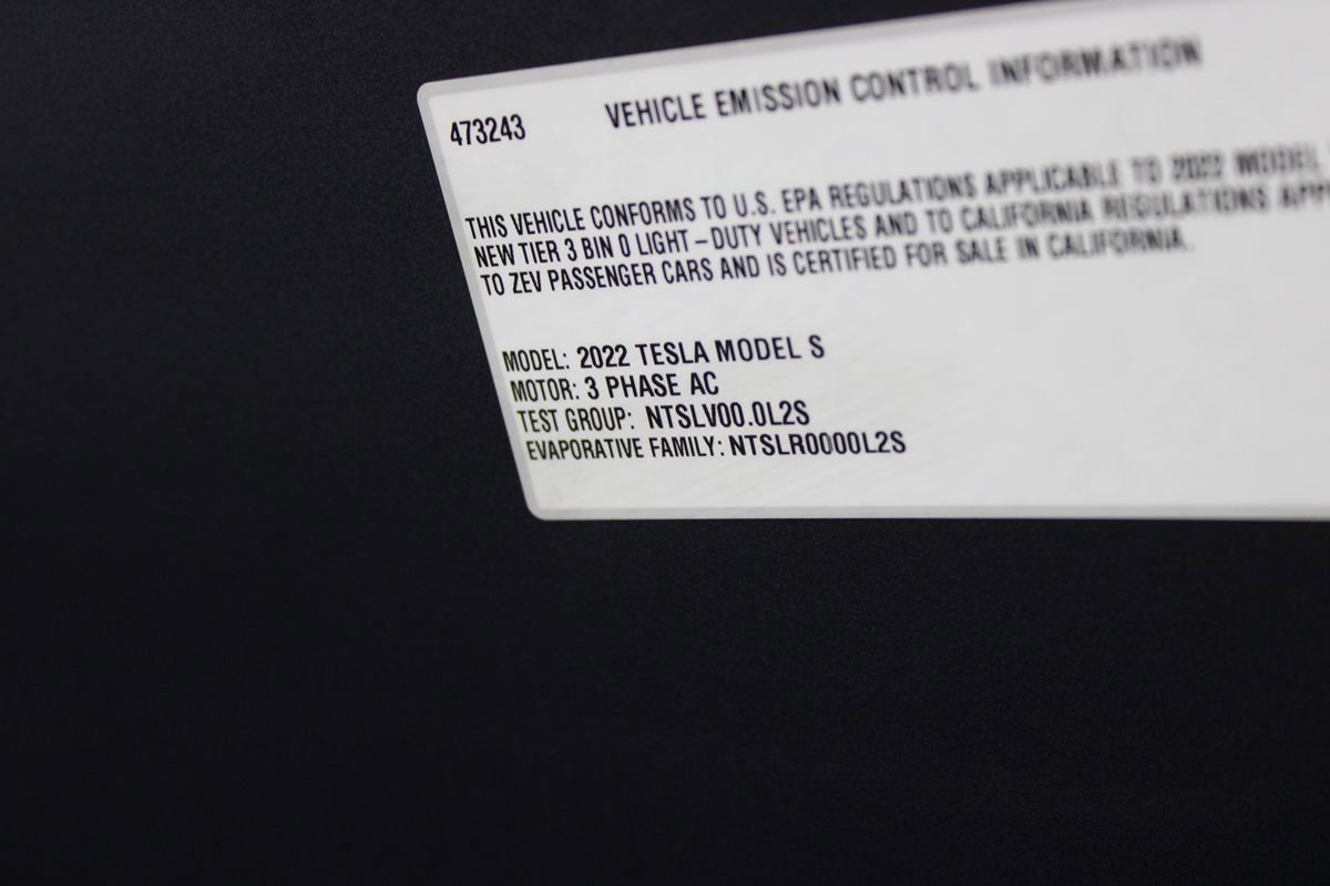 Used 2022 Tesla Model S AWD/4WD image 41