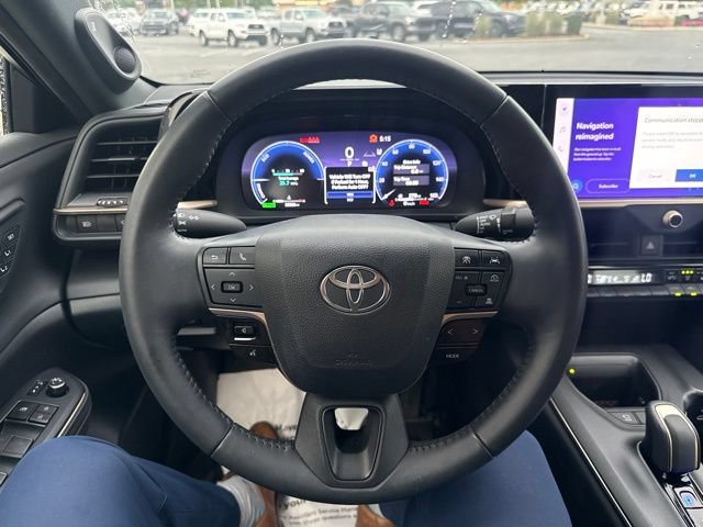 Used 2023 Toyota Crown w/ Advanced Technology Package AWD/4WD image 18