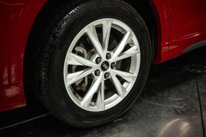 Used 2022 Audi Q3 2.0T Premium AWD/4WD image 3