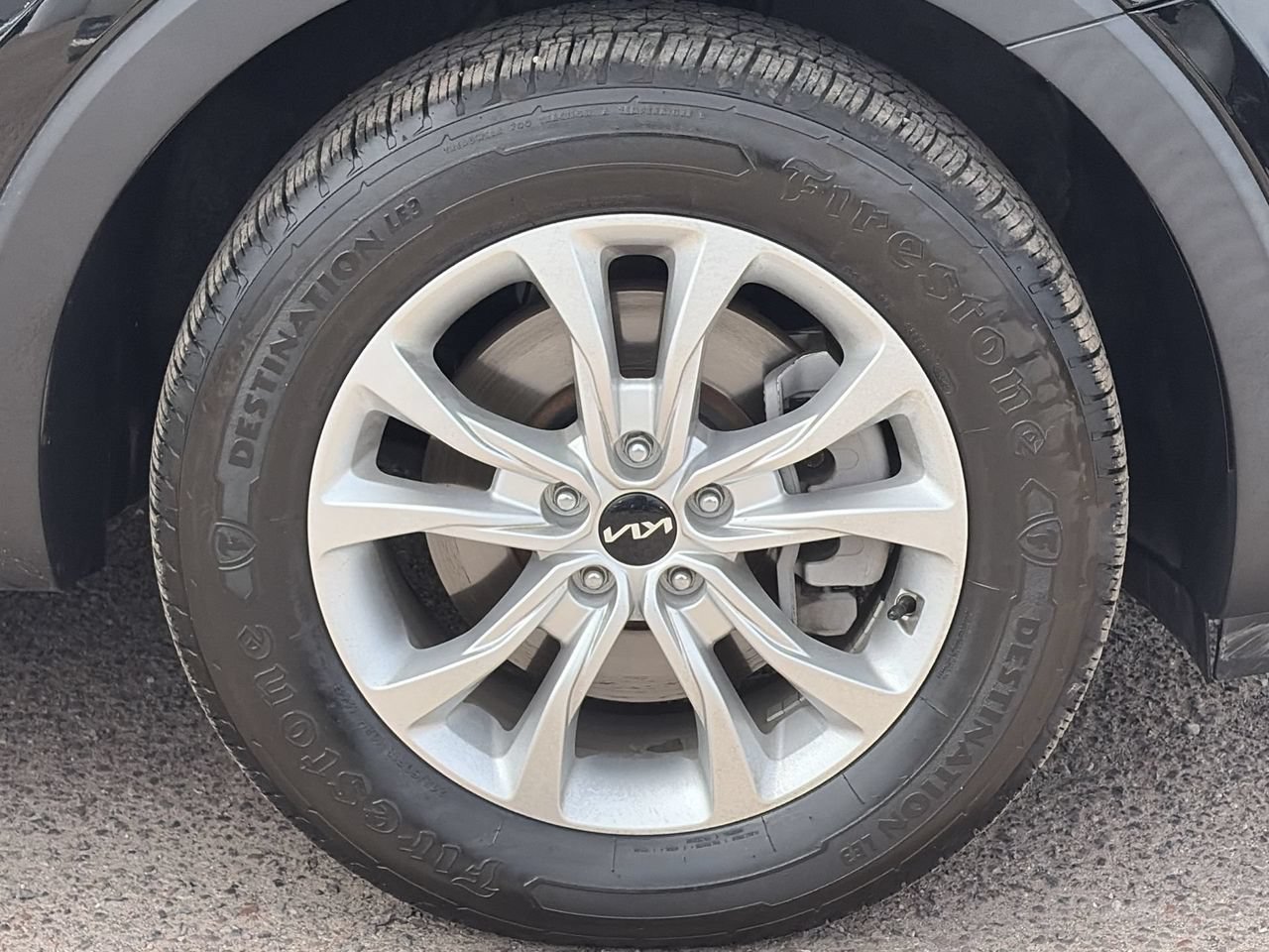 Certified 2022 Kia Telluride LX FWD image 9
