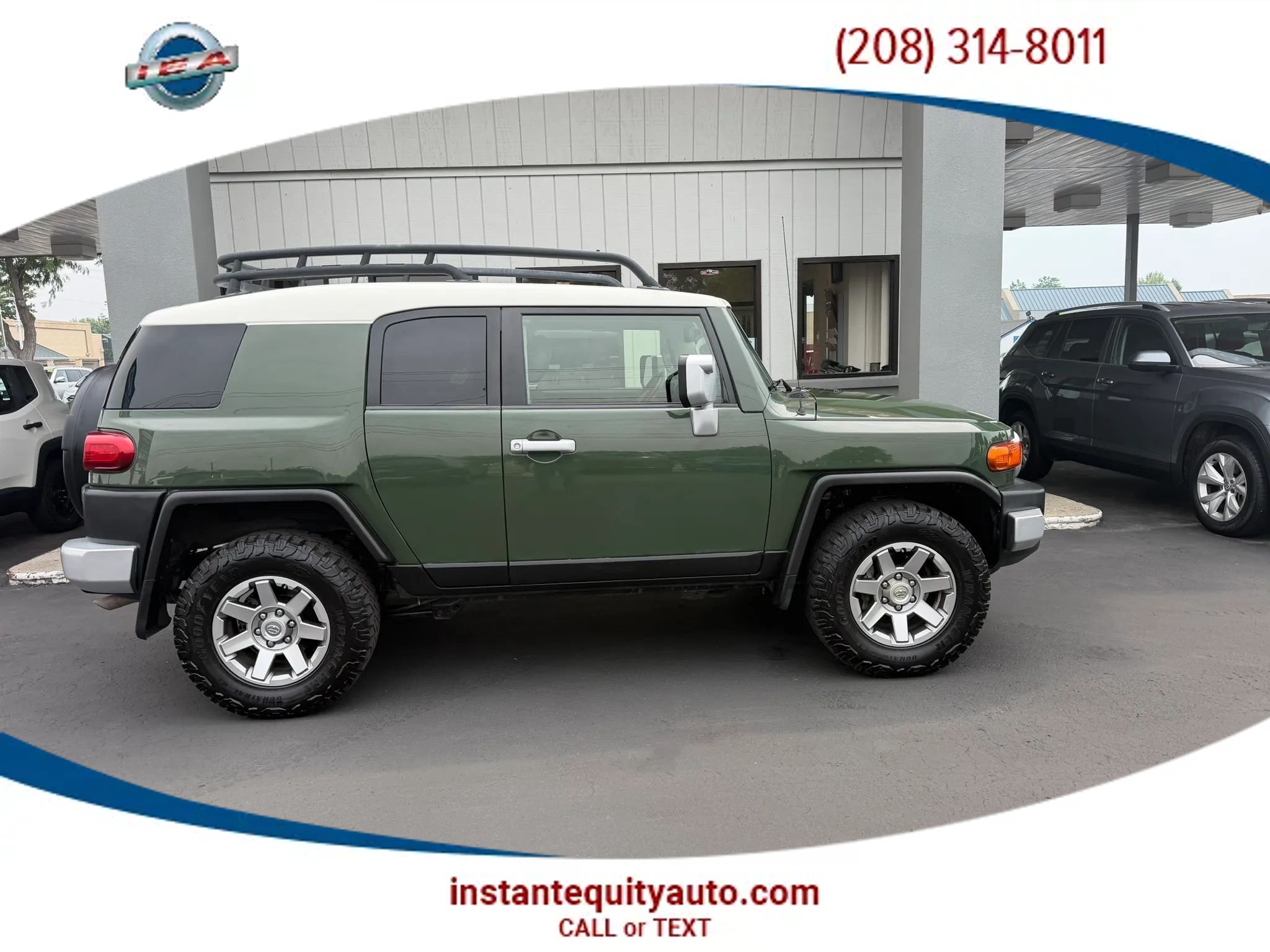 Used 2014 Toyota FJ Cruiser 4WD w/ Upgrade Package