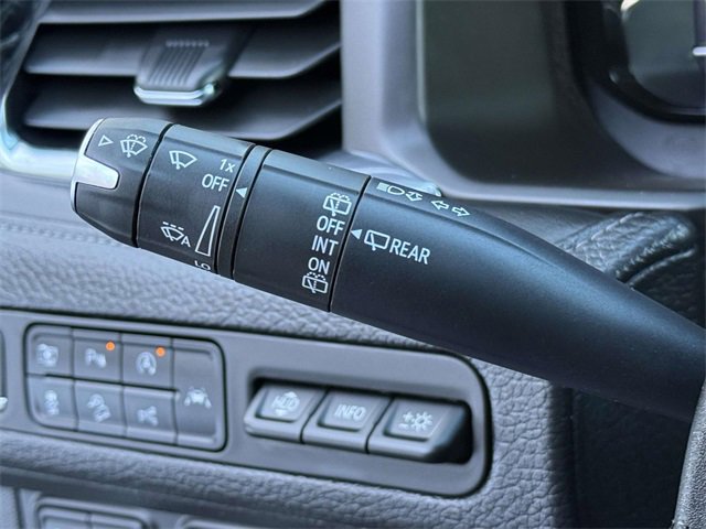 Certified 2024 GMC Yukon XL Denali w/ Advanced Technology Package image 21