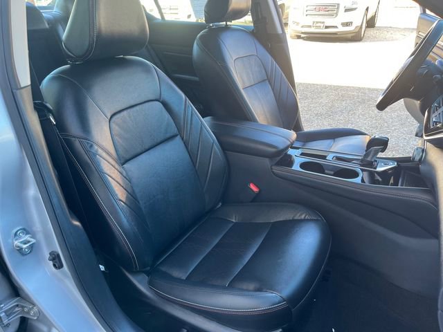 Used 2024 Nissan Altima 2.5 SR w/ SR Premium Package image 24