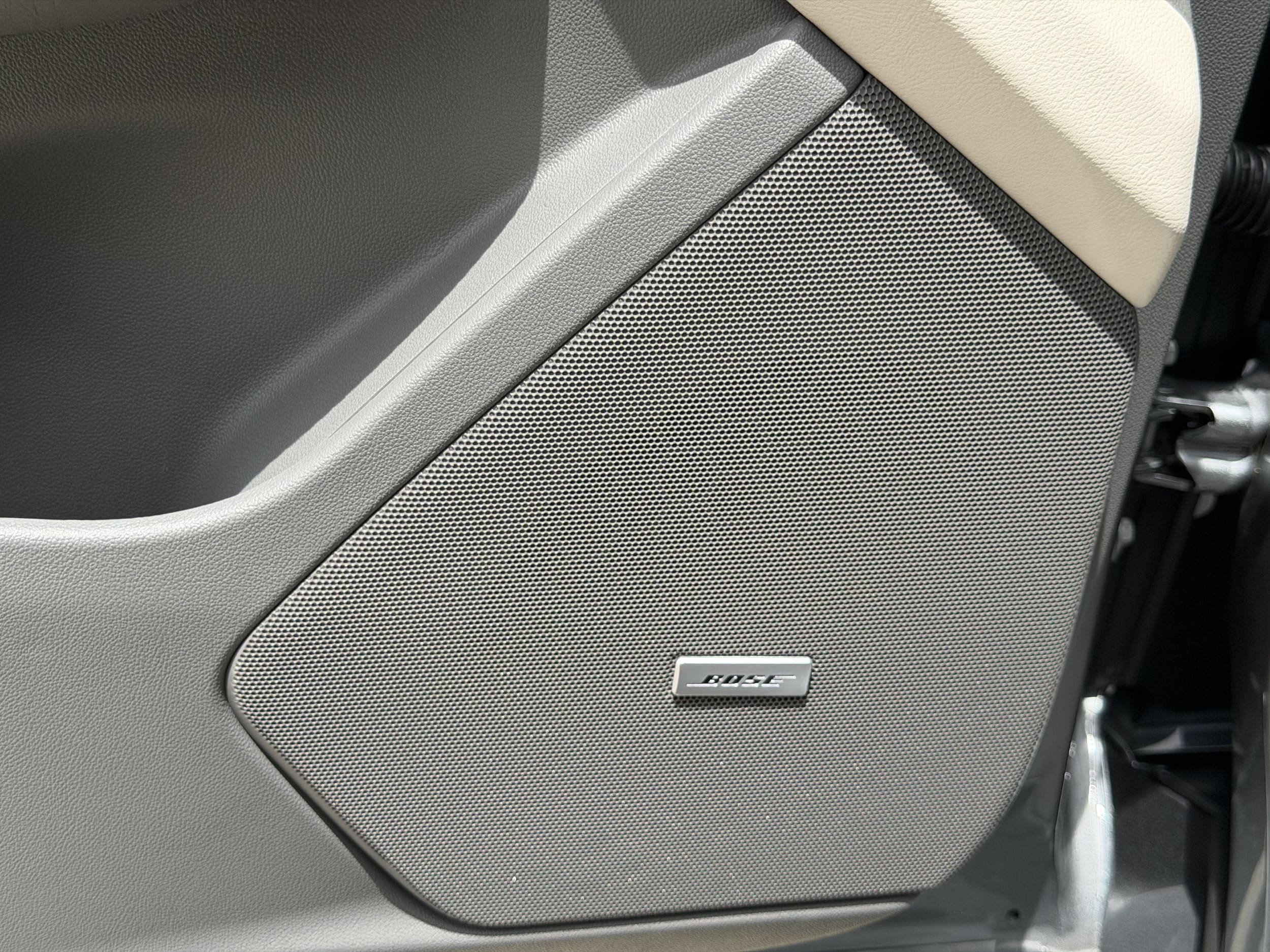 New 2026 Cadillac XT5 Premium Luxury w/ Driver Assist Package FWD image 19