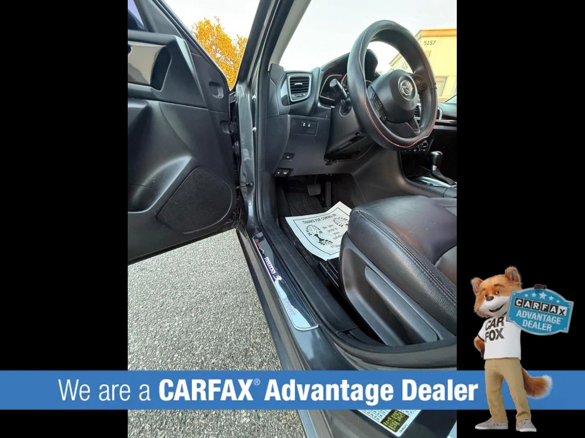 Used 2015 MAZDA MAZDA3 i Sport FWD image 24
