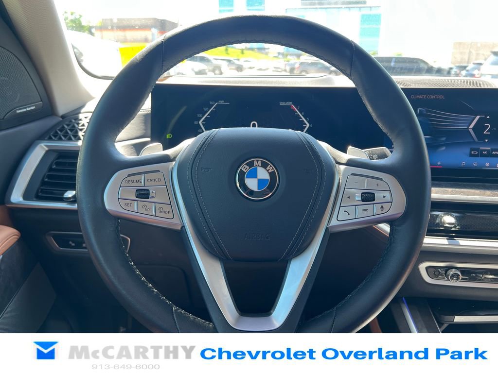 Used 2024 BMW X7 xDrive40i image 12