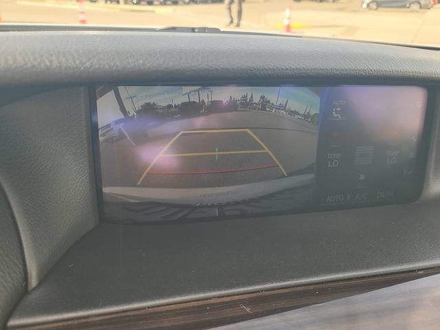 Used 2016 Lexus LS 460 w/ Comfort Package RWD image 22