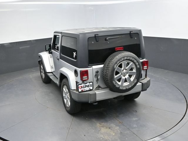 Used 2012 Jeep Wrangler Sahara AWD/4WD image 27