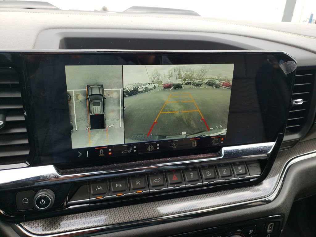 Used 2025 Chevrolet Silverado 1500 ZR2 w/ Technology Package image 21