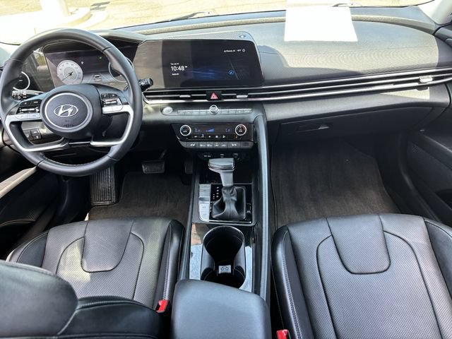 Used 2023 Hyundai Elantra Limited FWD image 15