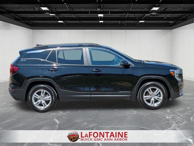 Certified 2023 GMC Terrain SLE w/ Driver Convenience Package FWD image 6