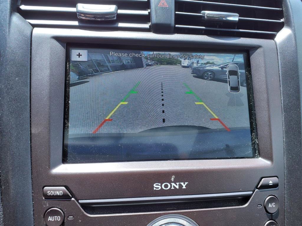 Used 2017 Ford Fusion Titanium image 21