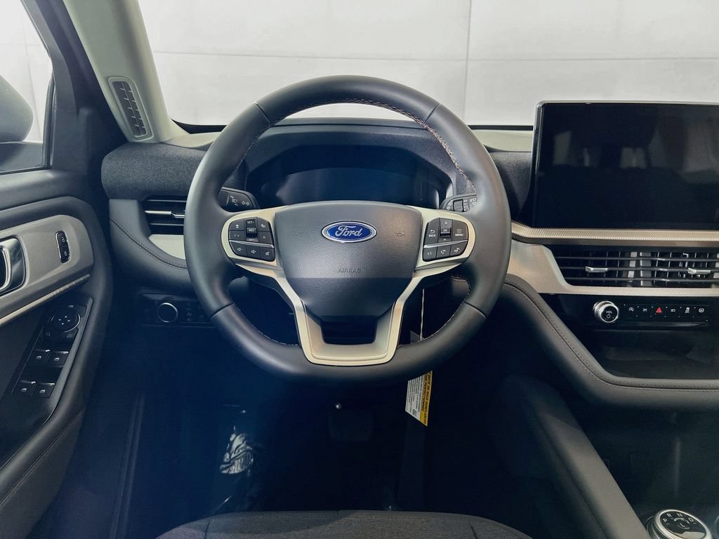 New 2026 Ford Explorer Active AWD/4WD image 27