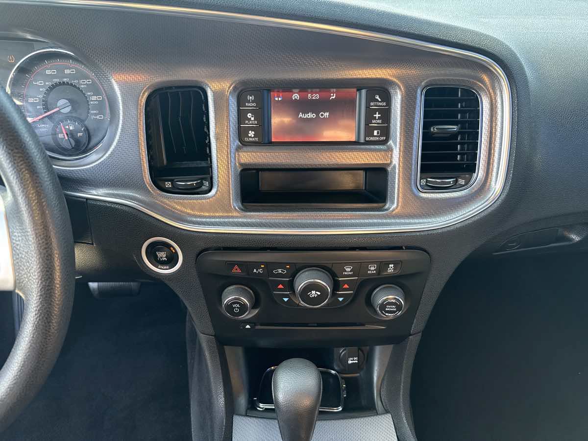 Used 2014 Dodge Charger SE RWD image 30