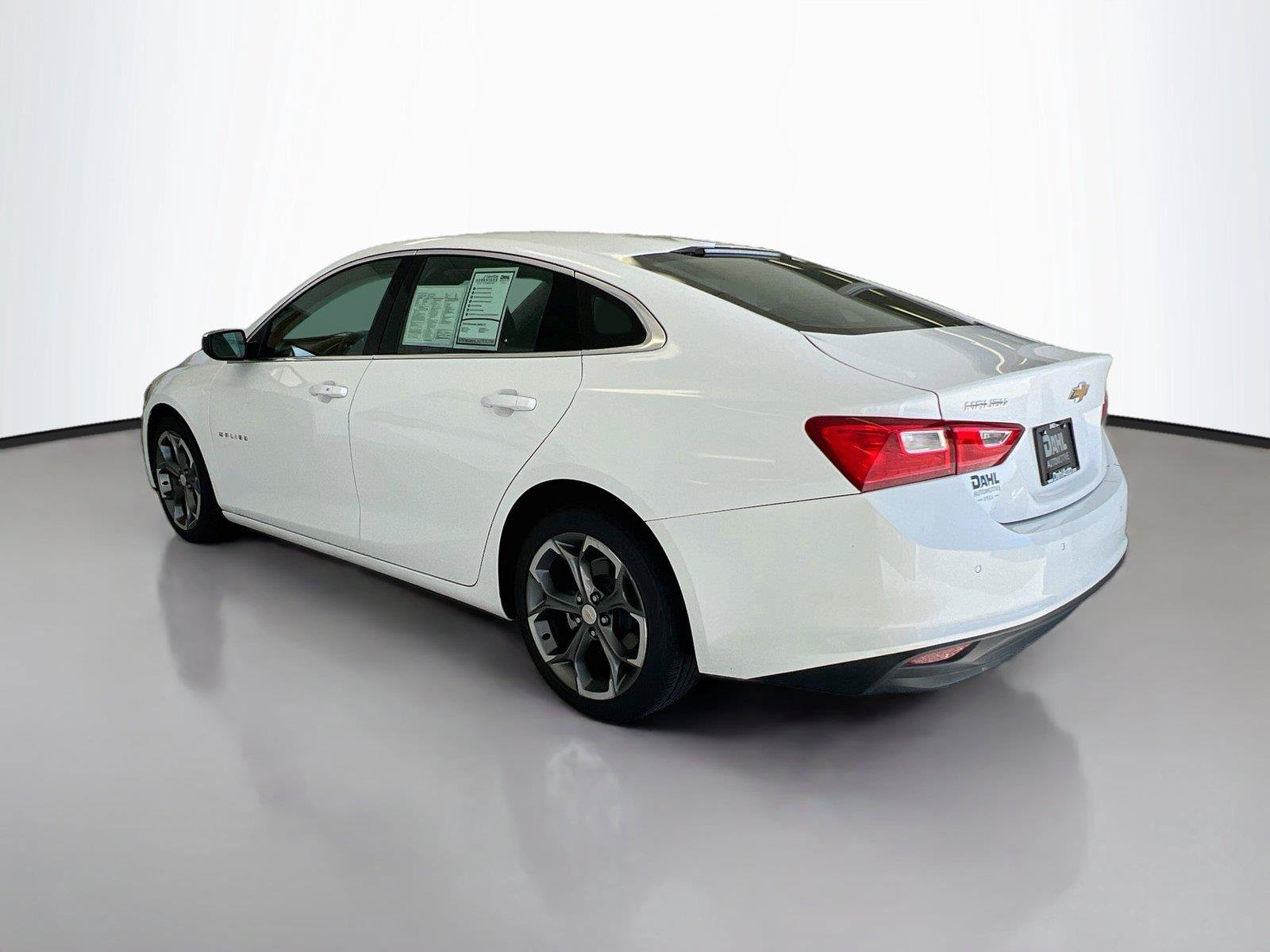 Used 2024 Chevrolet Malibu LT FWD image 10