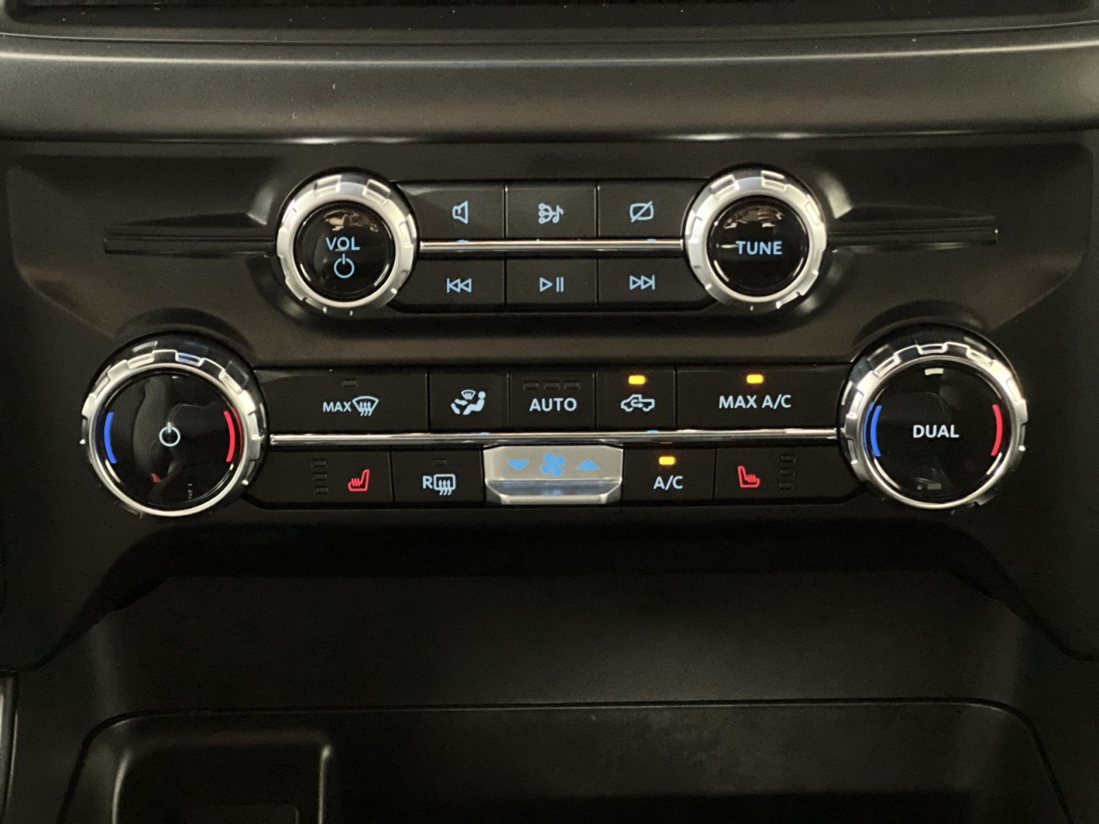 Used 2024 Ford F150 XLT w/ Equipment Group 302A MID AWD/4WD image 21