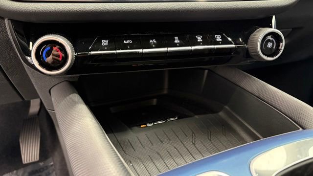 New 2026 Chevrolet Equinox EV LT FWD image 37
