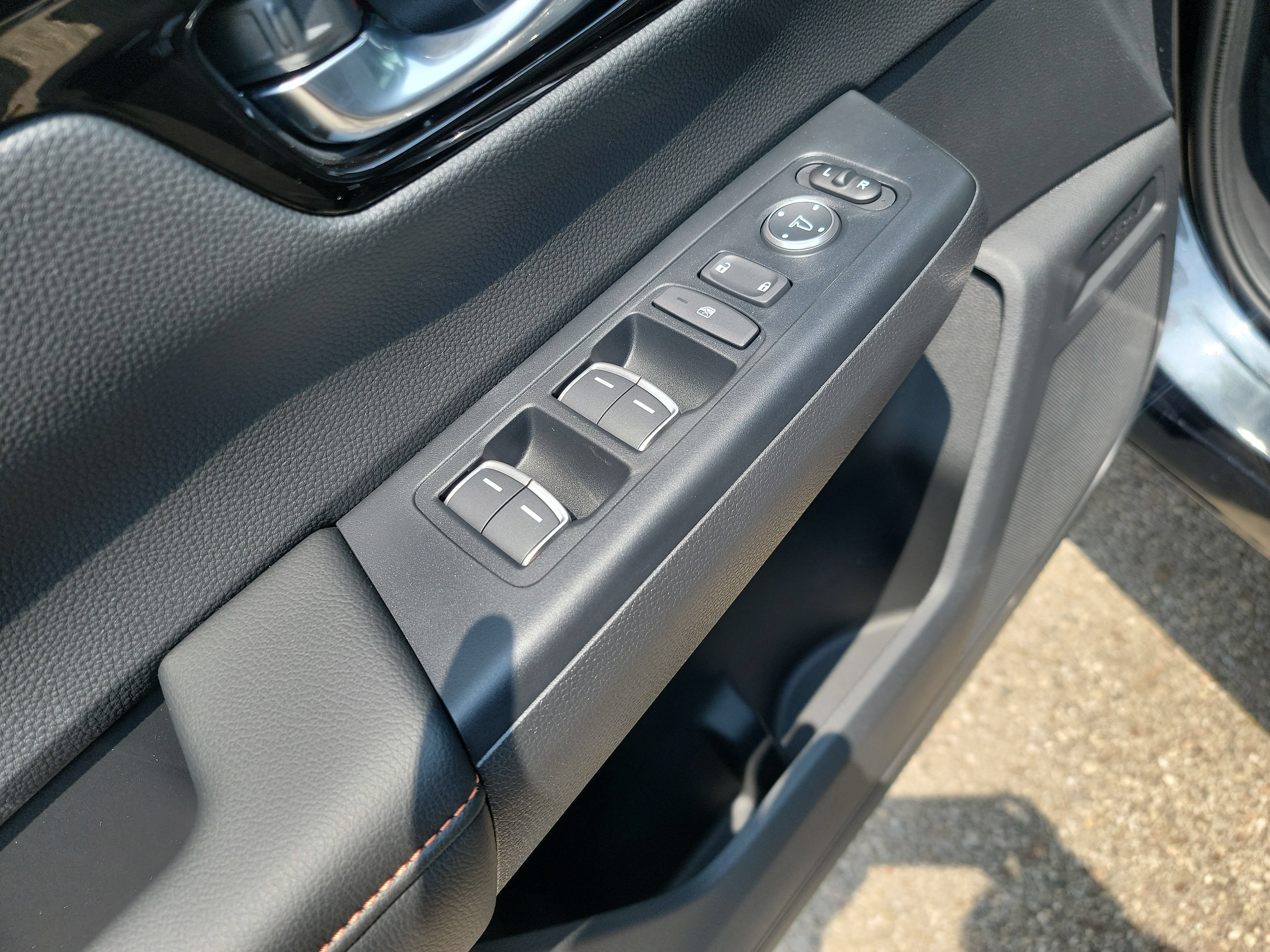 New 2027 Honda CR-V Sport Touring image 8