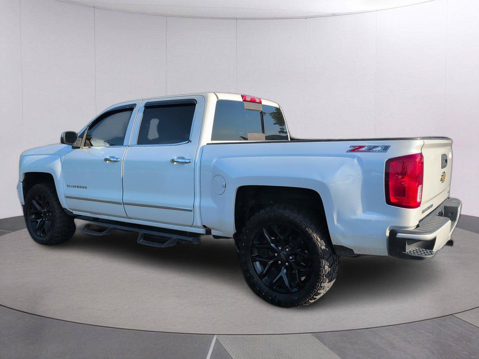 Used 2016 Chevrolet Silverado 1500 LTZ Z71 AWD/4WD image 3