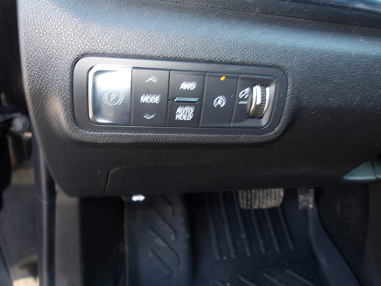 Certified 2026 GMC Terrain Elevation w/ Elevation Premium Package image 19