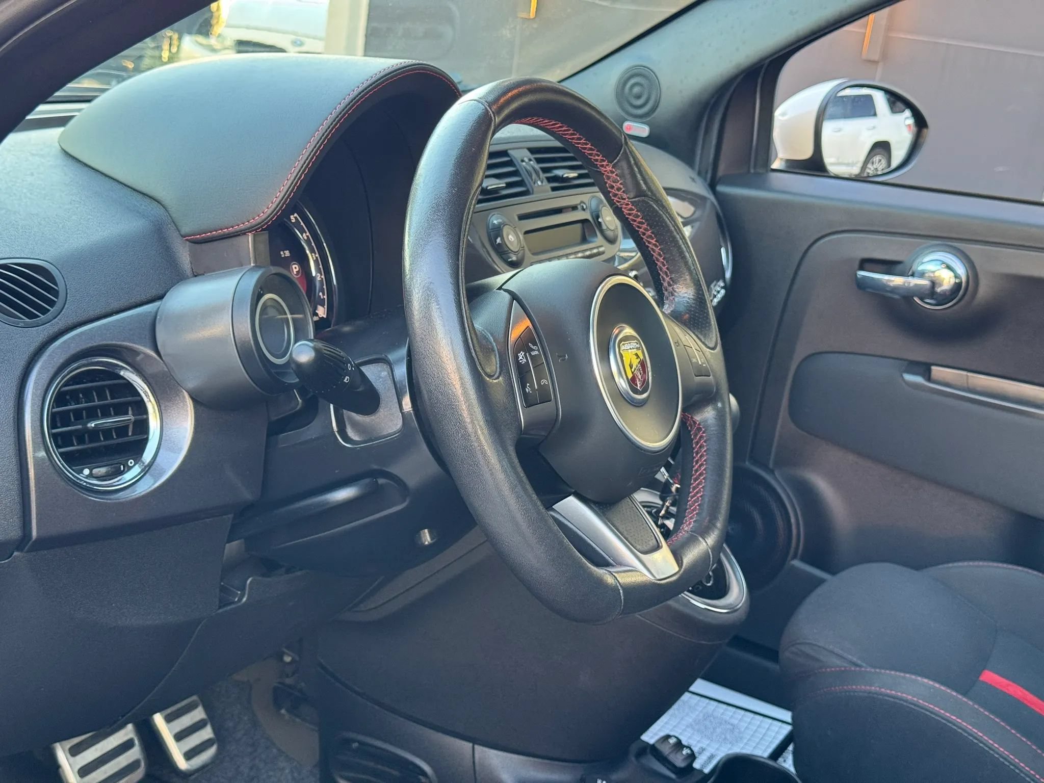 Used 2015 FIAT 500 Abarth w/ Beats Audio Package FWD image 12