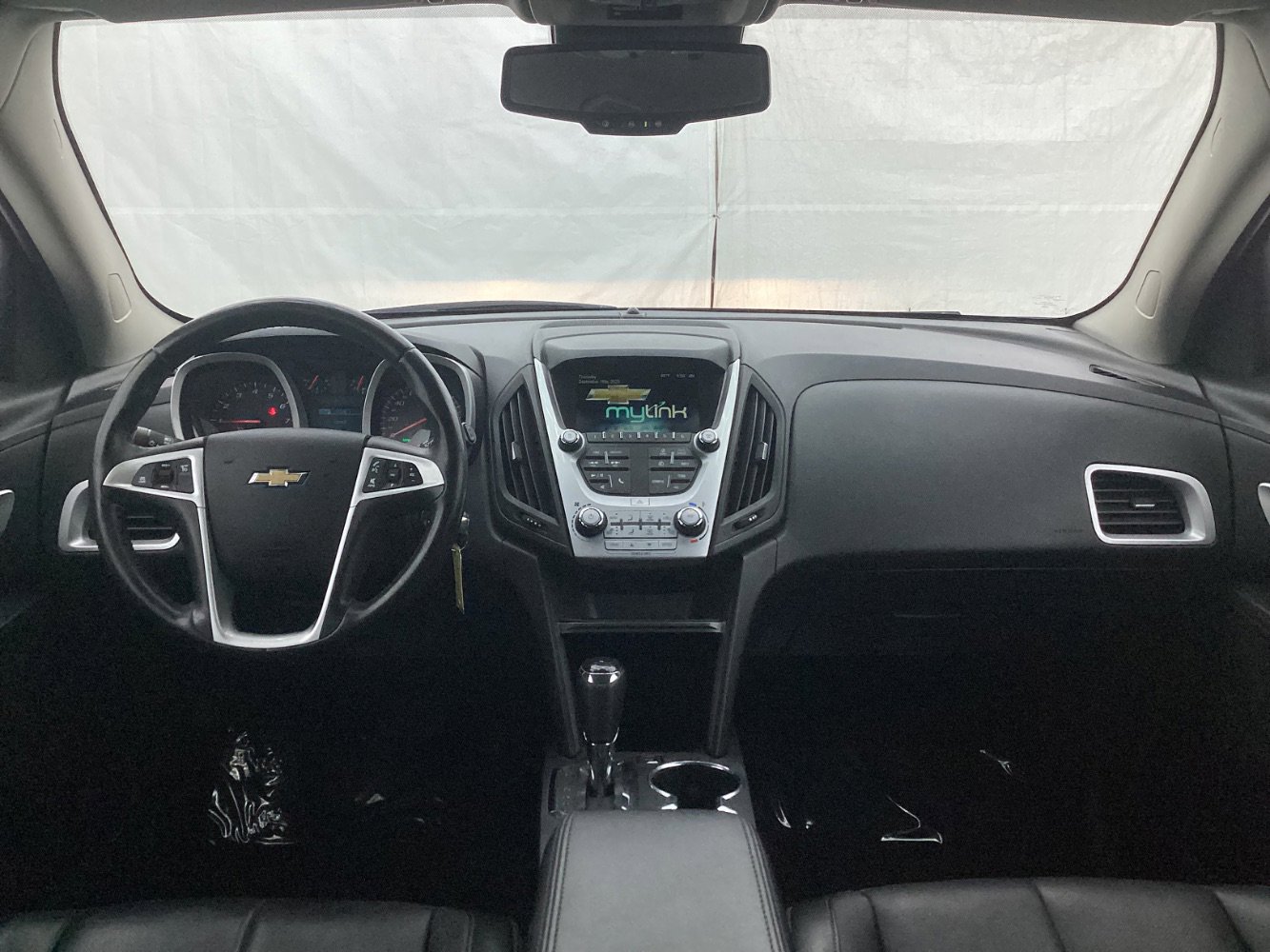 Used 2016 Chevrolet Equinox LTZ w/ Enhanced Convenience Package image 26