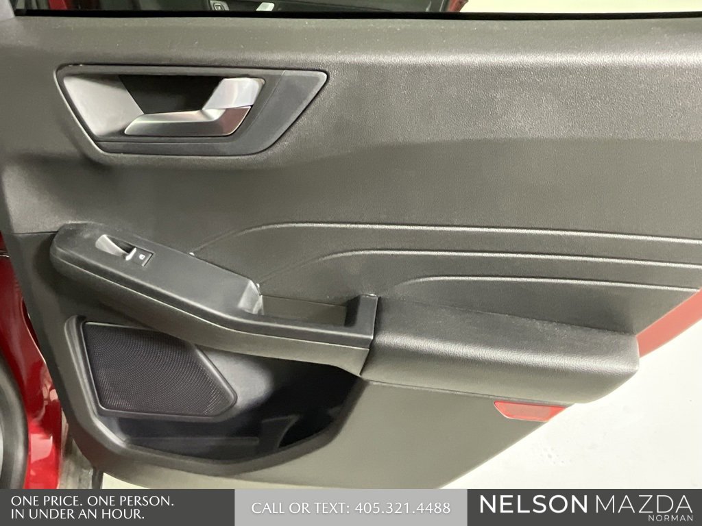 Used 2024 Ford Escape ST-Line w/ Tech Pack #1 image 22