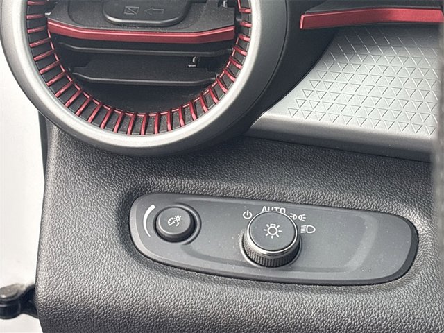 Certified 2024 Chevrolet Trax RS w/ Driver Confidence Package image 16