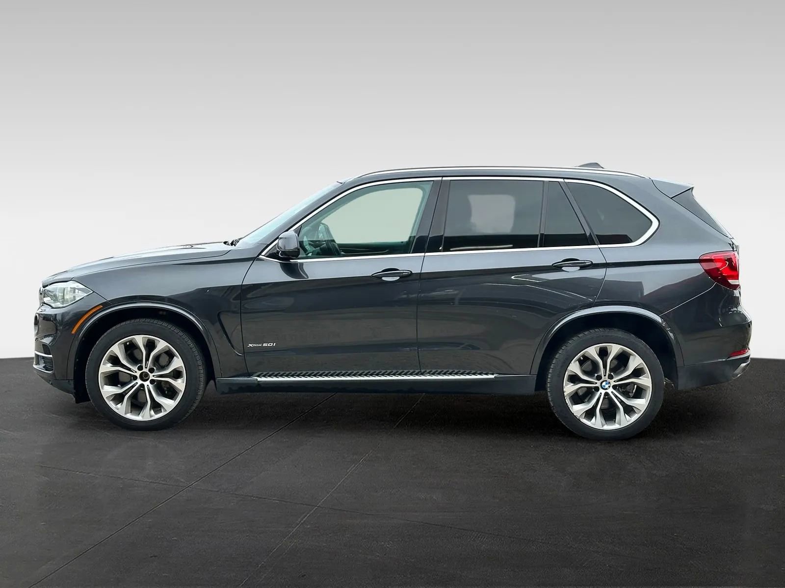 Used 2014 BMW X5 xDrive50i AWD/4WD image 4