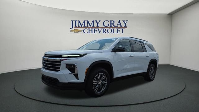 New 2026 Chevrolet Traverse LT w/ Driver Confidence Package image 1