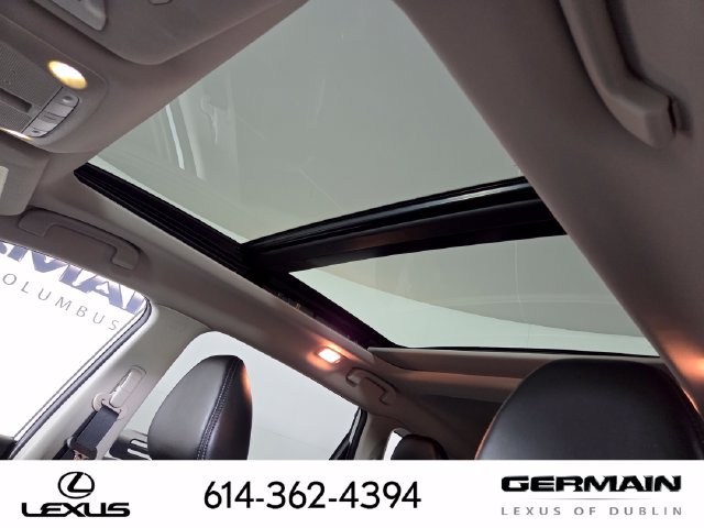 Used 2018 Nissan Rogue SL w/ Premium Package AWD/4WD image 30