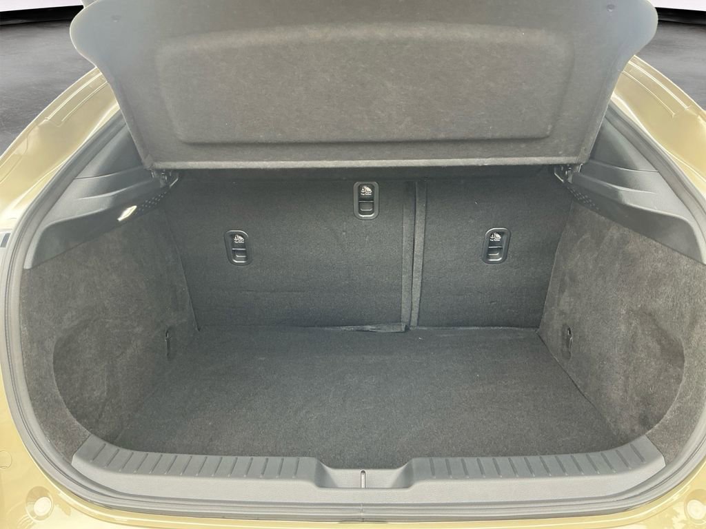 Used 2025 MAZDA CX-30 Carbon image 17
