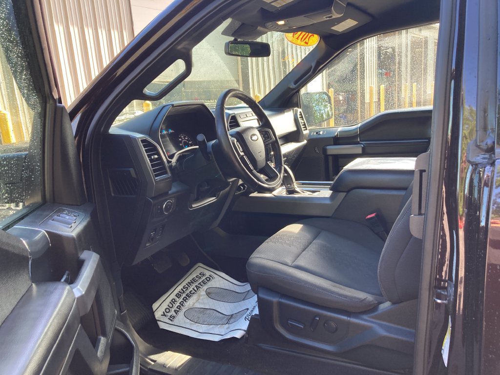 Used 2019 Ford F150 XLT w/ Equipment Group 302A Luxury AWD/4WD image 12