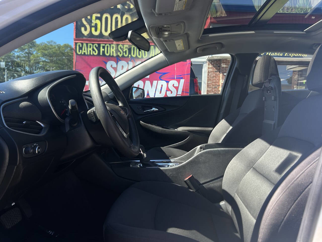 Used 2022 Chevrolet Malibu LT image 17